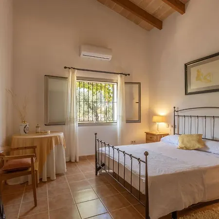 La Llar Clara Villa *