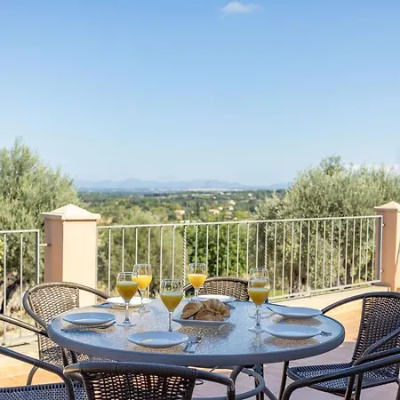 Villa La Llar Clara *